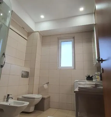 Sunrise Residence Luxury 3 Bed,3 Bath 2 Minute De Plaja Mamaia Nord Appartamento Constanţa