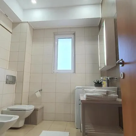 Sunrise Residence Luxury 3 Bed,3 Bath 2 Minute De Plaja Mamaia Nord Appartamento Constanţa