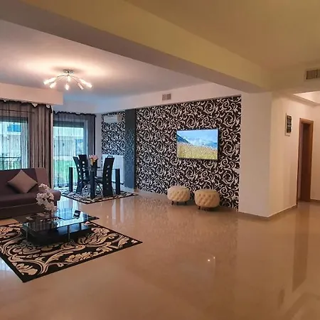 Sunrise Residence Luxury 3 Bed,3 Bath 2 Minute De Plaja Mamaia Nord * Constanţa